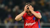 Final de "eră" la FCSB: iese din echipă după 5 ani și peste 200 de meciuri!