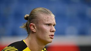 Matthias Sammer, legenda celor de la Borussia Dortmund, șocat de oferta făcută de Manchester City superstarului Erling Haaland: „Am leșinat pe loc, soția mea a trebuit să mă ridice de pe jos”