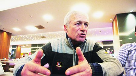 Nu se găsesc 800 de lei pentru Liță Dumitru: "Am făcut cerere la FRF pentru rentă viageră, dar am primit vești cum că mie nu o să mi se aprobe"