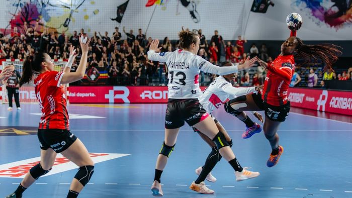 CSM București și Gloria Bistrița au pierdut în play-off-ul Ligii Campionilor la câte un gol! Calificarea în Final Four se joacă săptămâna viitoare
