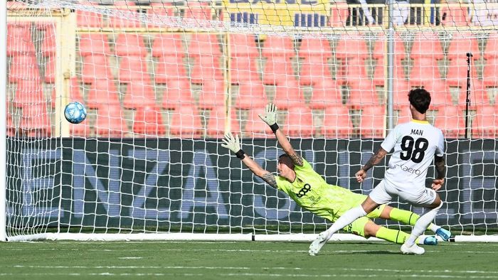 Dennis Man i-a impresionat pe italieni: „A fost în formă maximă!”. Ce au remarcat jurnaliștii din Peninsulă