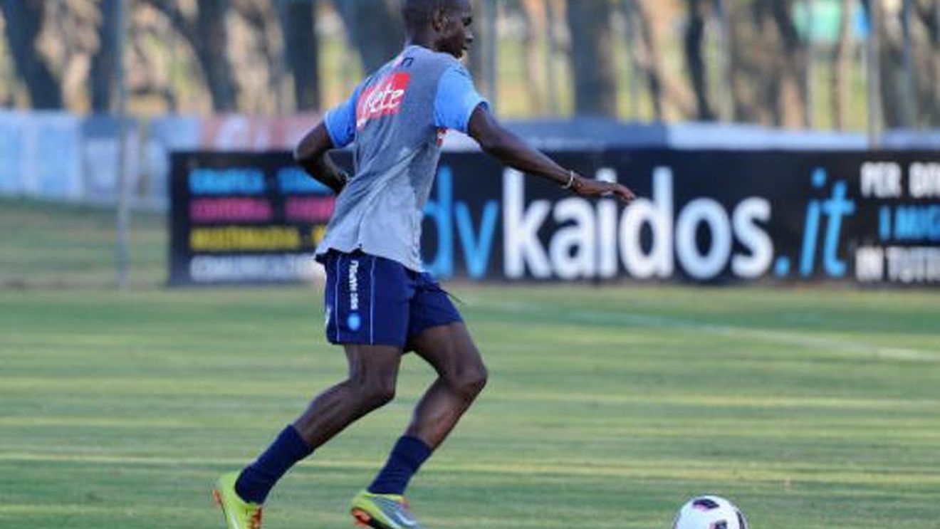 Dumitru Cardoso, la primul gol pentru Napoli!** "Ne concentrăm pe Europa League"