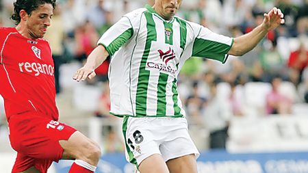 Se reface Latino Steaua