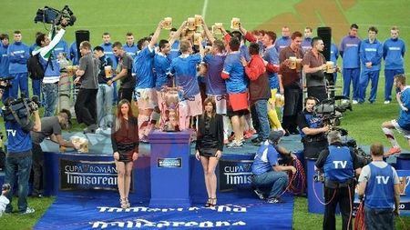 EXCLUSIV "Câinii" se întăresc la mijlocul terenului!** Jucătorul care îl poate înlocui pe Kone în prima echipă a lui Dinamo a evoluat cinci ani în Franța