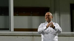 Mihai Rotaru vrea ca rivalii Gigi Becali şi Nelu Varga să se împiedice: „De mici, ținem cu familia Dinamo. Avem două reprezentante ale familiei Dinamo, adică U Cluj și Dinamo București”