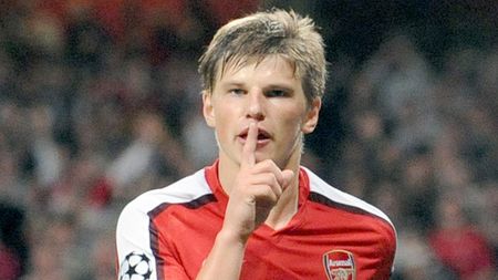 Arsenal renunță la trei jucători: Denilson, Arshavin și Squillaci vor fi liberi de contract de la 30 iunie