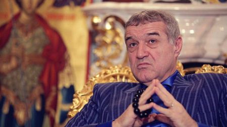 Gigi Becali îl taxează pe Florin Tănase. „Dacă ai valoare, joci pe orice teren, da?”