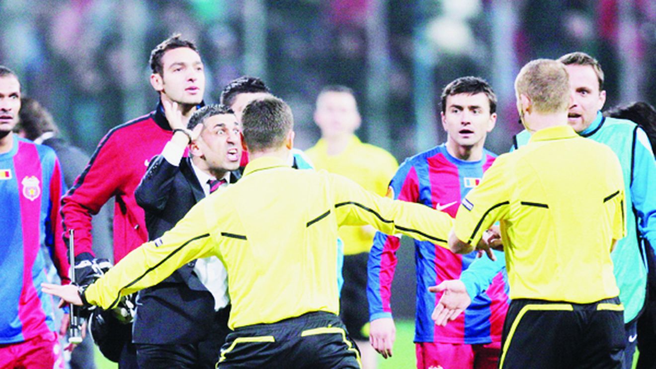 De ce nu mai dă nimeni mâna cu nepotul lui Gigi?** "Bă, Mache, iar ai comis-o?"