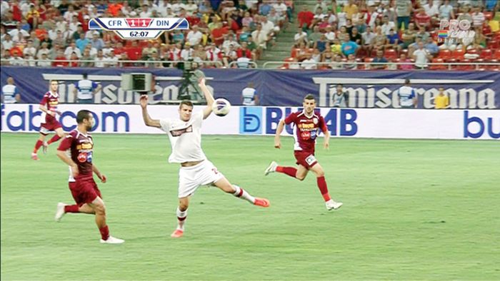 "Hațegan are Â«sindromul LupescuÂ»"** Supercupa a adus și primul scandal legat de arbitraj