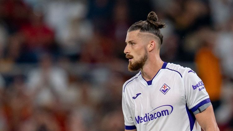Nota lui Radu Drăguşin după Fiorentina – Torino! Le-a dat o palmă contestatarilor, dar a urmat dezastrul!