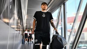 Au cerut transferul lui Andrei Rațiu la Real Madrid. Jose Mourinho are decizia finală