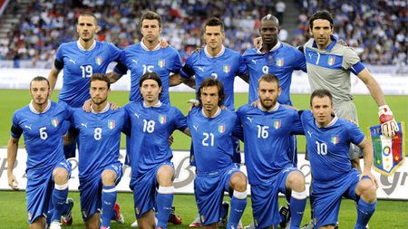 Italienii speră că mafia pariurilor le va deschide drumul spre un nou titlu european!** Cele cinci argumente care îl fac pe Balotelli să viseze