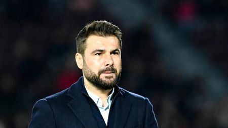 Mutu, ademenit cu un salariu de 5 ori mai mare în Baku decât la Rapid