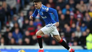 Reacția așteptată cu sufletul la gură de toți suporterii! Ianis Hagi a vorbit după ce a devenit eroul lui Rangers! Ce spune despre penalty-ul ratat și mesajul către fani