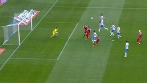 Mirko Pigliacelli, greșeală cât un titlu! Andrei Chindriș s-a dus cu minge cu tot în poartă cu Universitatea Craiova | FOTO & VIDEO