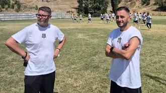 Ștefan Bărboianu a revenit pe gazon ca jucător, în Liga 4, iar la echipă e coleg cu un alt ”secund” al lui Flavius Stoican la CS Drobeta