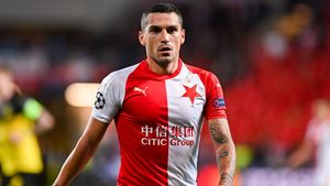 Vești superbe pentru Mirel Rădoi! Nicolae Stanciu, gol de senzație pentru Slavia Praga | VIDEO