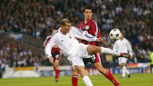 Incredibil | Uriașul Zinedine Zidane riscă să fie suspendat 6 luni. Ce au descoperit spaniolii în CV-ul său