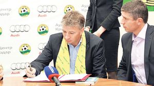 Șeful kubanilor!** Dan Petrescu și-a prelungit înțelegerea cu echipa rusă și va deveni al doilea cel mai bine plătit antrenor român