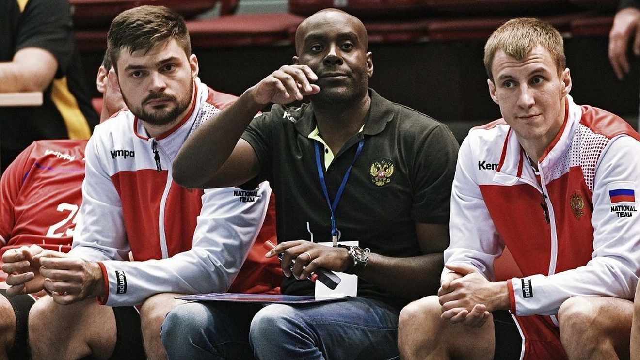 Veszprem aduce un antrenor care în urmă cu două sezoane a jucat finala Ligii Campionilor la handbal feminin