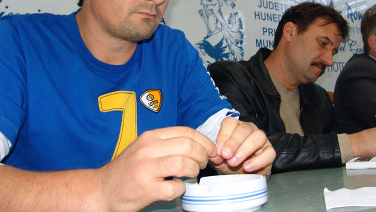 Corvinul 2005, condiționat să își schimbe denumirea