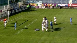 Faza zilei la Clinceni! CFR Cluj s-a făcut de râs la lovitura liberă a lui Raul Rusescu. Emoții uriașe pentru Arlauskis, deși Ciprian Deac a dublat zidul | FOTO & VIDEO