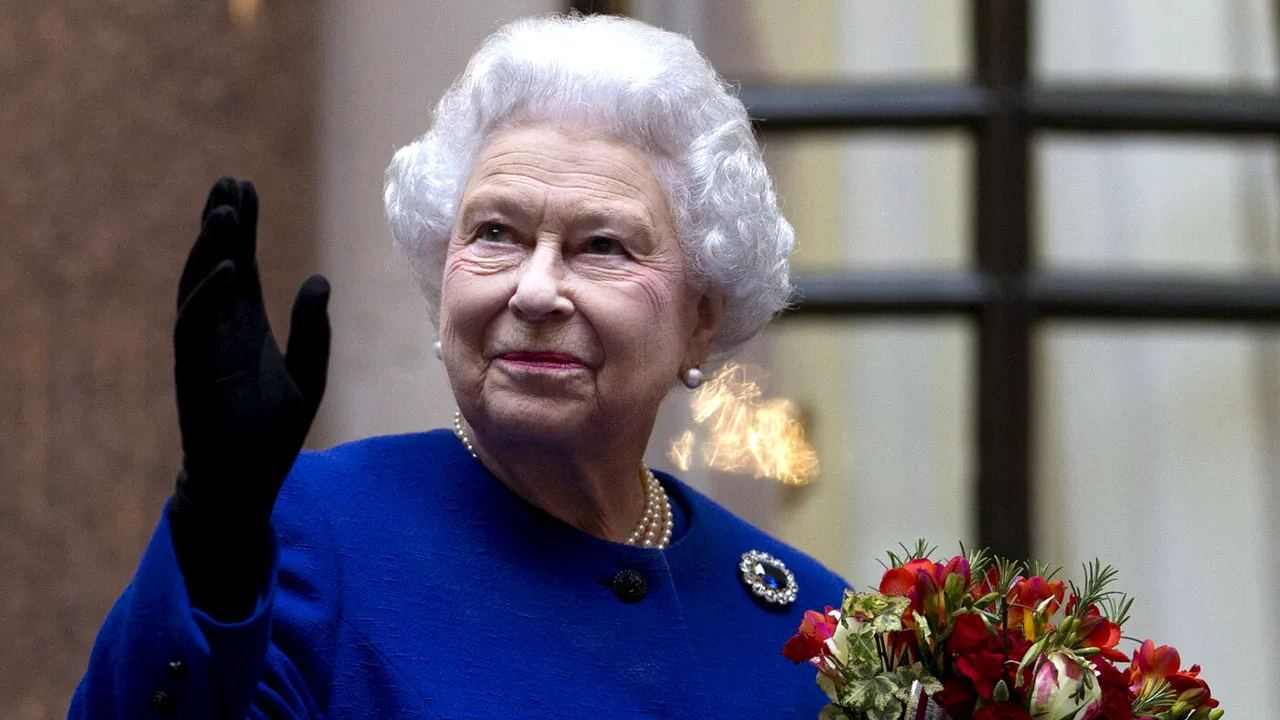 West Ham, prima reacție după moartea reginei Elisabeta a II-a a Marii Britanii! Decizia luată de englezi înaintea meciului cu FCSB