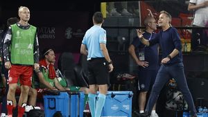 Selecționerul danez nu s-a mai putut abține și imediat după meciul cu Germania s-a dus peste arbitri! Apoi, a venit la conferință și a răbufnit: e scandal monstru la EURO!