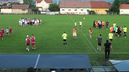 Scandal după barajul pentru Liga 3 dintre campioanele din Harghita și Sibiu! Un conducător de la FK Miercurea Ciuc e acuzat că ar fi înlesnit promovarea Gheorghieniului cu ajutorul arbitrilor