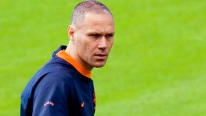 Van Basten: "Trebuie să jucăm ca Spania"