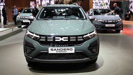 Dacia a devenit Regina Spaniei. Vânzări record pentru marca românească