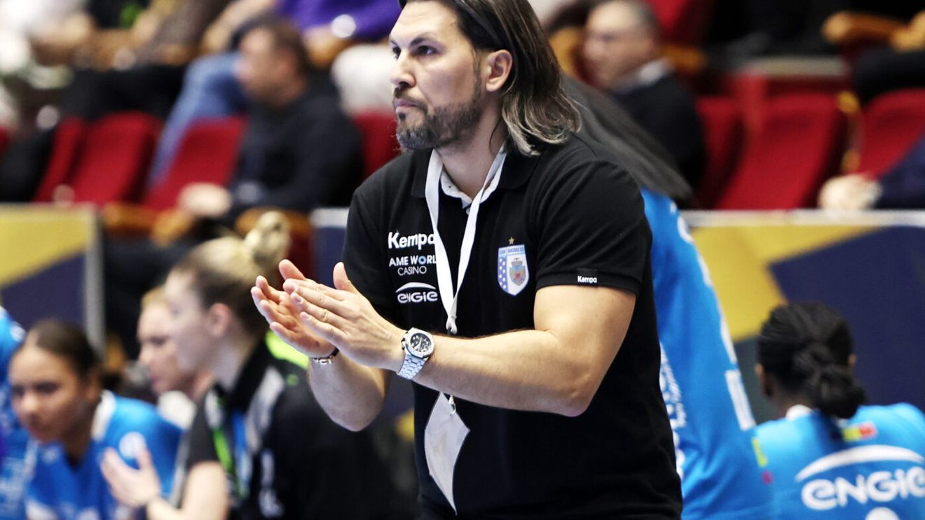 Adi Vasile despre neinvitarea celor de la Dinamo în Liga Campionilor: „Este o mare nedreptate!". Scenariul pe care-l prevede tehnicianul pentru actualul sezon | SPECIAL