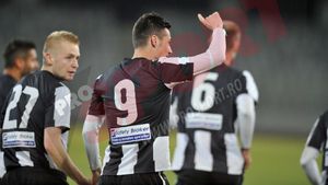 Surpriză la Cluj. "Șepcile" blochează Astra din cursa cu Steaua. "U" Cluj - Astra 1-0