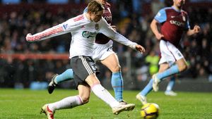 City pregătește o mega-ofertă pentru Torres!** Benitez: "Vom face ce e mai bine pentru club!"