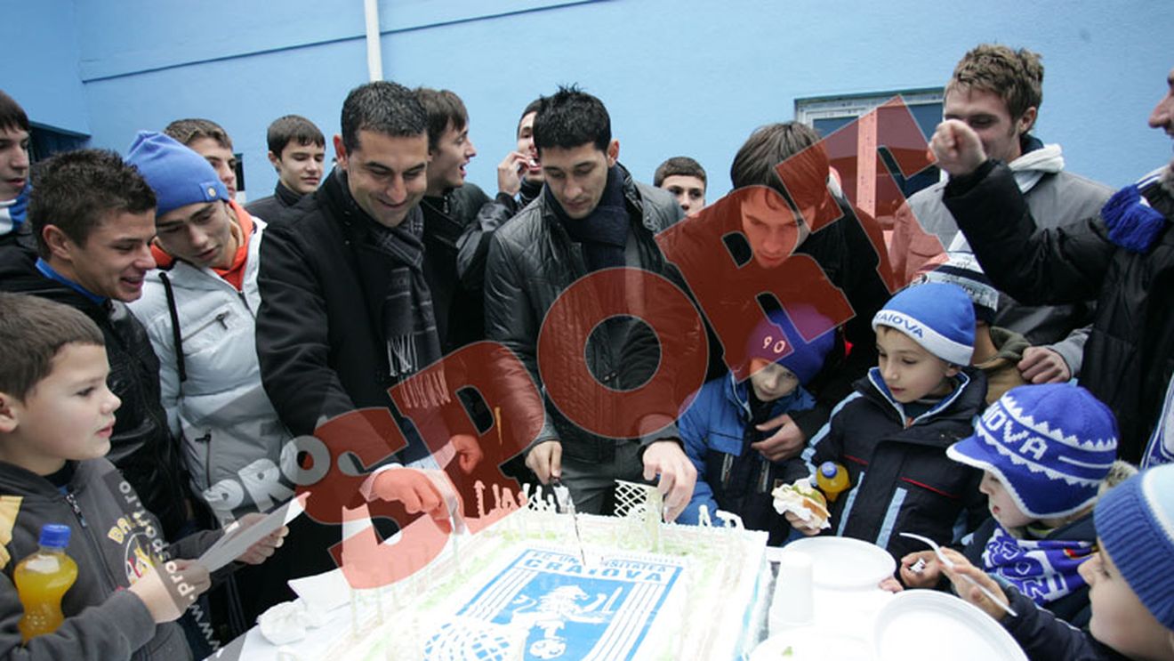 Moș Crăciun, „alb-albastru"