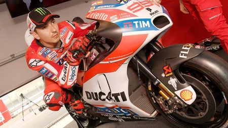 Primul șoc din 2017 la MotoGP: Jorge Lorenzo nu are timp de top 10 pentru calificări. Vinales e cel mai rapid, Rossi pe 10

