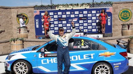 Chevrolet a obținut două victorii în Statele Unite