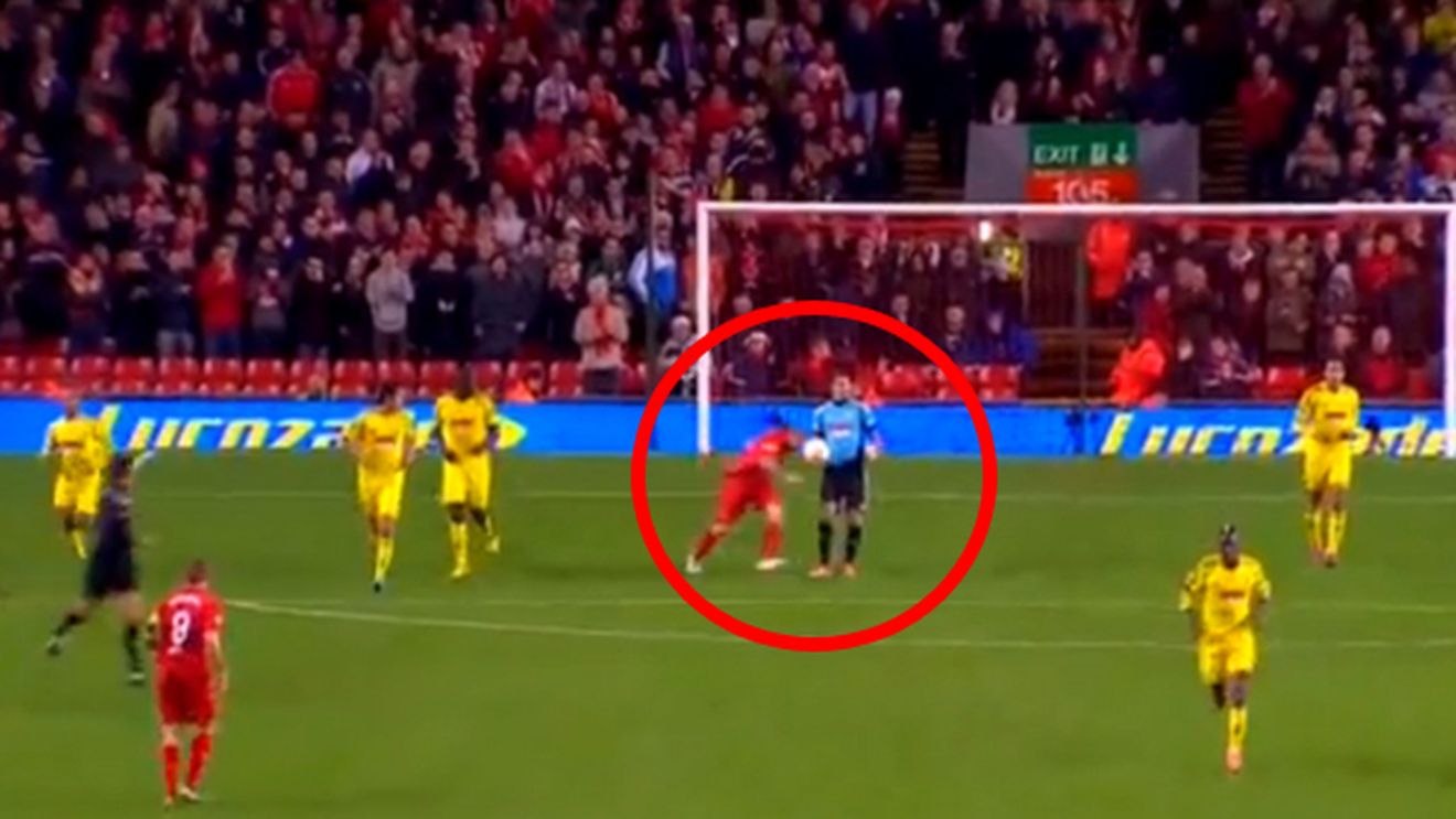 Fanii de pe Anfield nu au înțeles nimic!** VIDEO Golul lui Agger a băgat pe toată lumea în ceață! A fost anulat corect?