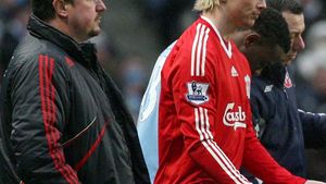 Rafa Benitez: "Nu știu dacă Torres** va juca cu Unirea!"