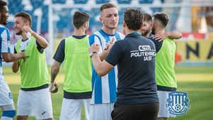 EXCLUSIV | FCSB, cu ochii pe unul dintre jucătorii de la Poli Iași. Reacția promptă a primarului Mihai Chirica. "Poate deveni compatibil pentru echipa națională! Are toate atuurile"