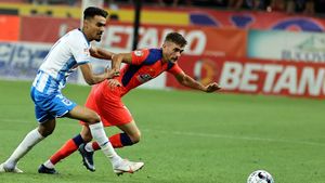 FCSB și Universitatea Craiova, preferate în dauna campioanei CFR Cluj: „Joacă plictisitor. Prea defensiv” | VIDEO EXCLUSIV ProSport Live