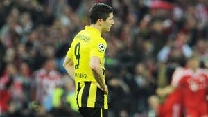 Visul lui Lewandowski, spulberat de Bursă: "Exclus să ajungă la Bayern în 2013" Cine a intrat pe fir pentru atacantul polonez