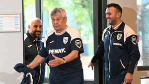 Mircea Lucescu a luat decizia şi a început revoluția la naționala României: „Cineva trebuie să o facă”