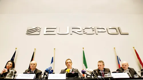 Anchetă Europol: Mafia rusă practică spălarea banilor prin intermediul unor cluburi de fotbal din Europa