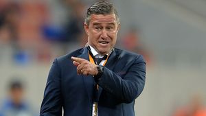 "La mine hotărăște doar stăpânul. Am trecut peste antrenor și manager!" Reacția lui Reghecampf după "intervenția" lui Gigi Becali și transferul lui Pleașcă. Ce replică i-a dat finanțatorului echipei