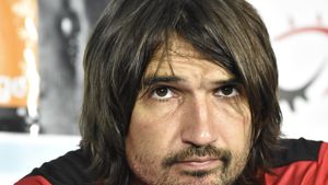 Încă o schimbare de antrenor în Liga 1. Dan Alexa și-a găsit echipă după ce a plecat de la ASA. Cu cine s-a înțeles