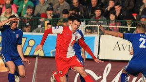 Izvoranu**, OUT!