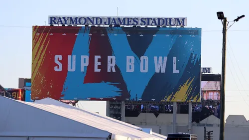 Super Bowl 2021: De ce nu se transmite în România la tv partida dintre Tampa Bay Buccaneers şi Kansas City Chiefs