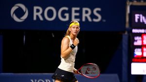 Ce spune Marie Bouzkova după retragerea Simonei Halep: "Eram pregătită să lupt". Jucătoarea din Cehia se va întâlni cu Serena Williams la Rogers Cup: "E idolul meu"