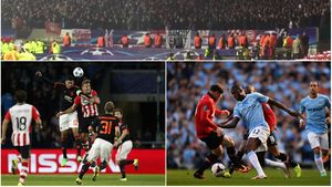 VIDEO GENIAL | Suporterii lui PSV au facut show pe "Old Trafford". Imagini unice: melodia rivalilor de moarte ai lui United, cântată de toți olandezii care au făcut deplasarea